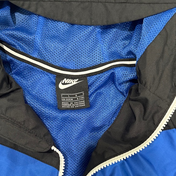 Nike Kids Blue and Black Raincoat - Picture 5 of 6